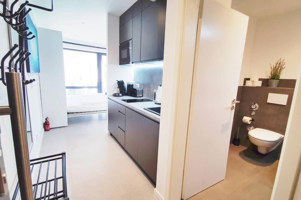 Hh 05 By Rockchair - Superhost Status - Modernes Apartment Mit Sonnigem Balkon & Premium Boxspringbetten In Winterhude - Hamburg Top Geheimtipp Ngoại thất bức ảnh
