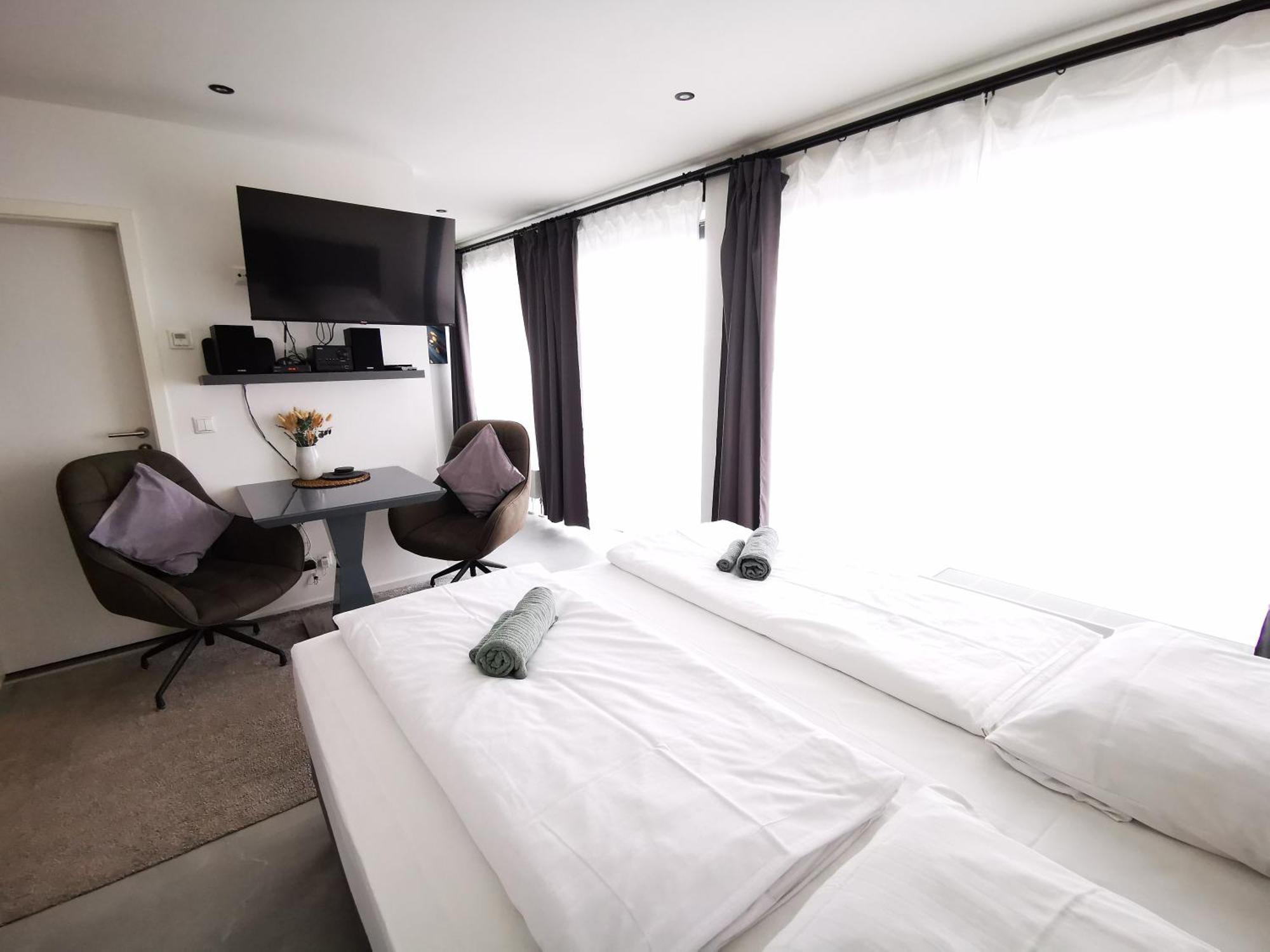 Hh 05 By Rockchair - Superhost Status - Modernes Apartment Mit Sonnigem Balkon & Premium Boxspringbetten In Winterhude - Hamburg Top Geheimtipp Ngoại thất bức ảnh
